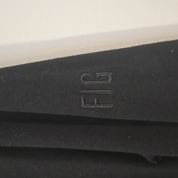 FIG Voyage Black Long Sleeve Travel Black Dress - Picture 7 of 10